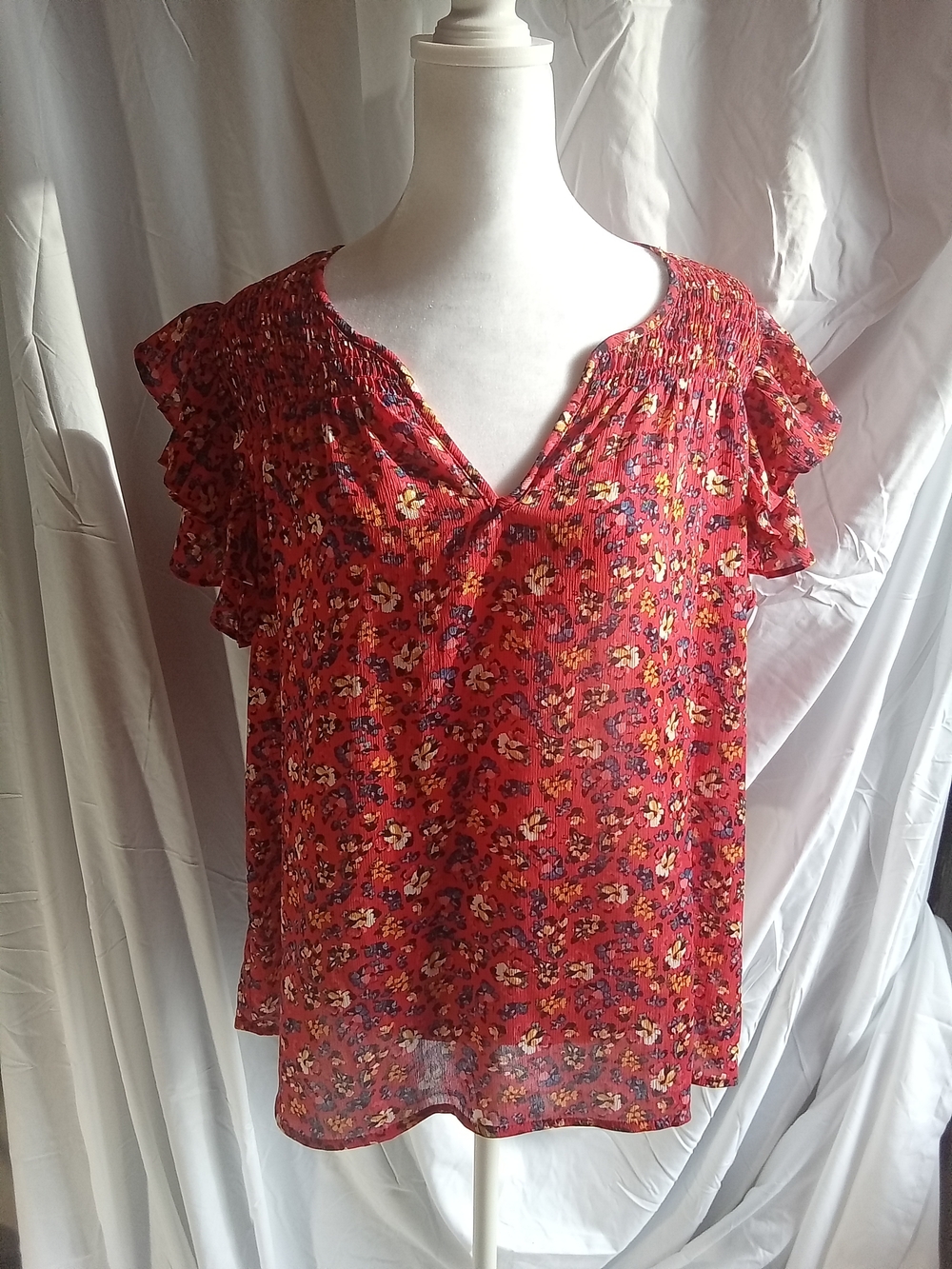 Vince Camuto‎ Red Floral Ruffle-Sleeve Blouse L